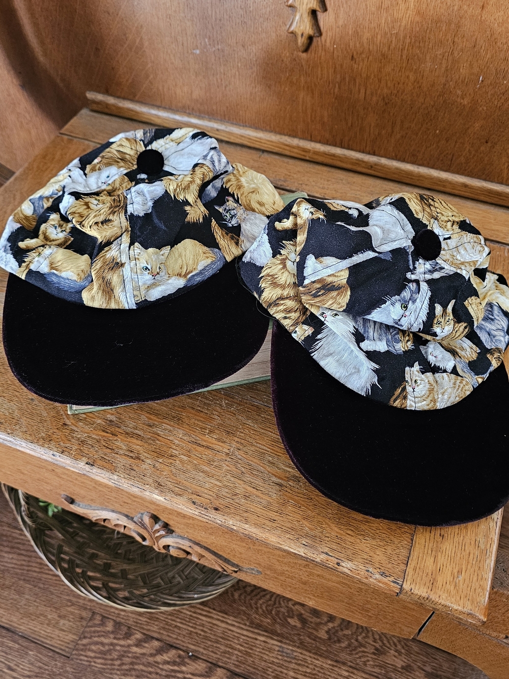 Vintage Liberty Cat Print Velvet Brim Baseball Cap NWT Novelty Kitty Hat